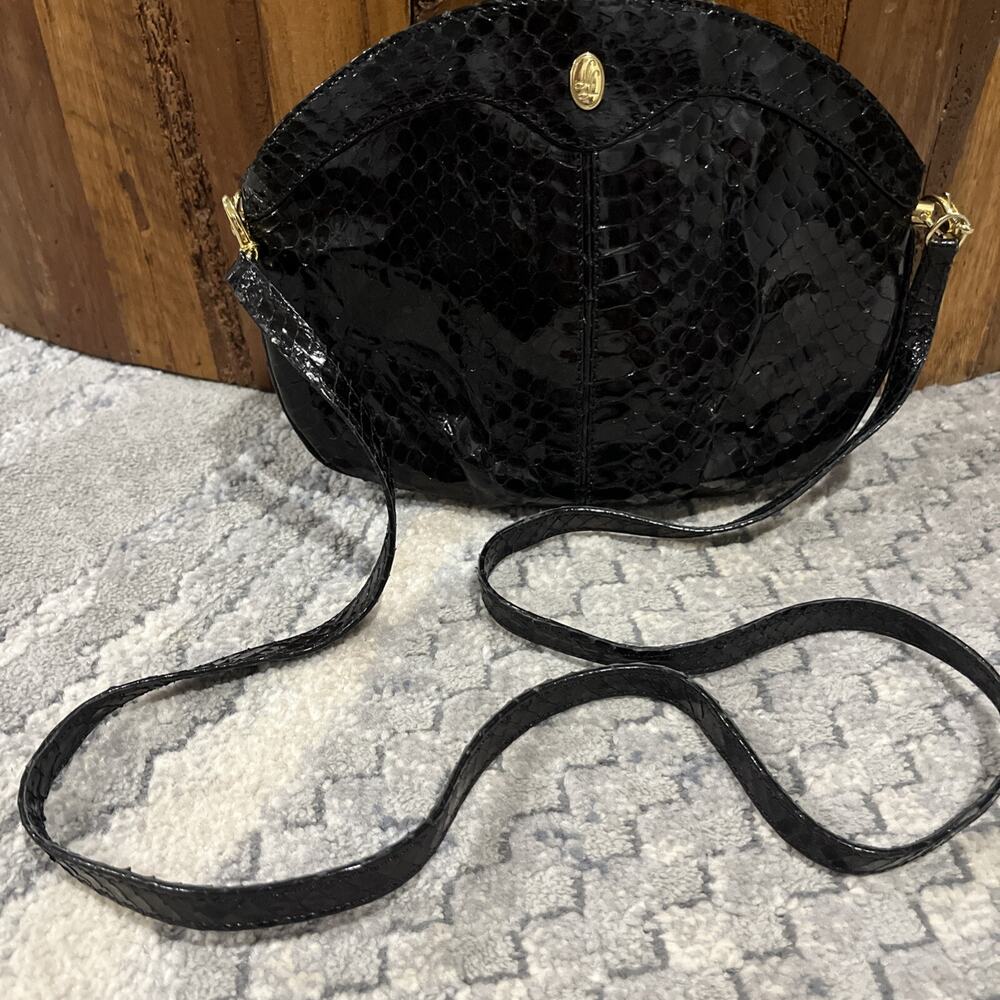 Vintage Lorenzi Black Genuine Snake Leather Crossbody handbag Purse B